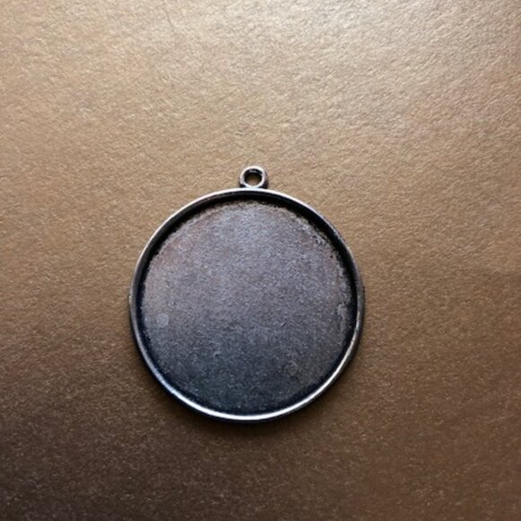 10 Round Blank Bezel Cabochon Pendant Setting Jewelry Trays Round Base 30 mm - Picture 6 of 8